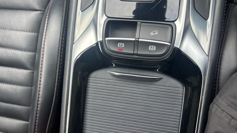 MG Hs 1.5 T-GDI Exclusive 5dr DCT Petrol Hatchback